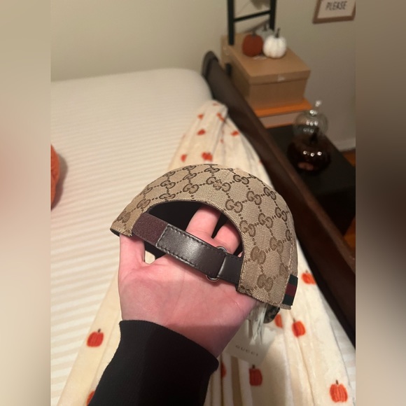 NEW WITH TAG & NEVER WORN | Unisex Gucci Hat (Size Large) - Picture 5 of 12